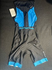 NWT 2XU Men’s Core Sleeveless Front Zip Trisuit – Blue/Black – Size Medium