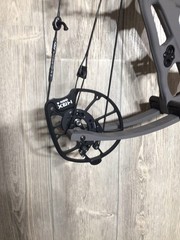 Used Hoyt RX-9 Right Handed 60-70# Tombstone