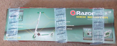 Razor A3 Kick Scooter GREEN / SILVER #13014330 AGES 5+ 143 LB’S MAX