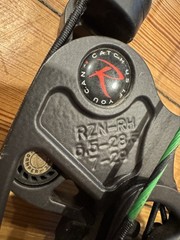 Mathews Reezen 6.5 RH 28.5/60 “BLACK OUT VERSION” Loaded and Clean!!