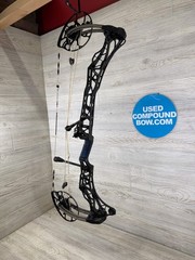 Used Mathews LIFT 29.5 28.5″ 60lb Black Riser/Granite Limbs Right Hand Bow w/ Ma