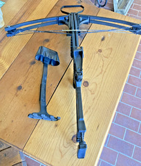 Barnett RC 150 classic lightweight compound compact crossbow w/2 bolts black
