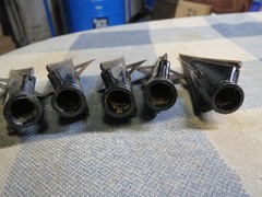 5 Vintage Used Glue On Hilbre Broadheads