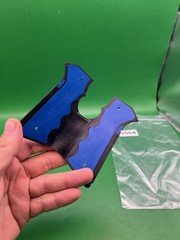 Ion Grips Black Blue