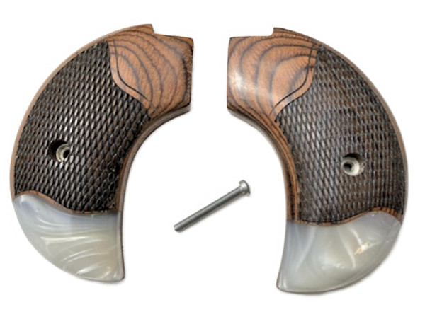 «Silverado» Heritage Arms Rough Rider 6 Shot Grips Rosewood Bird head model
