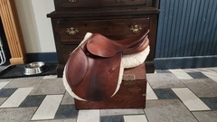 Fleeceworks fitted hunter pad sheepskin, white 15 15.5 16.5″ saddle $336