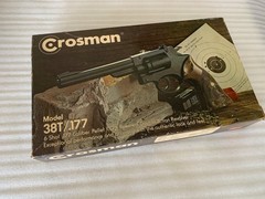 Mint Cond LNIB Crosman 38T AIR pistol w/original box and paperwork! Must see!