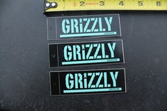 Grizzly Griptape Clothing Tag Teal Bear Z31A Skateboarding STICKER – Lot of 3