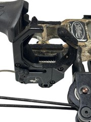 Mathews Archery Vertix 60-75LBs 26-30.5″ Draw 30″ Compound Bow