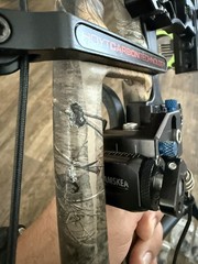 Hoyt Carbon Element G3; RH, 60-70lb. 28.5”; 29”, 29.5”; 30” DL; RKT; NEW String.