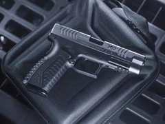 Springfield Armory XDM 4.5″ .177 cal. CO2 Blowback, Bi-tone .177