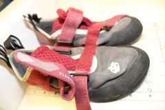 Evolv Elektra Womens Size 38 7.5 Merlot Grey Climbing Approach Bouldering Shoes