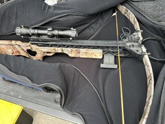 Excalibur Ibex #175 Recurve. New Case 9 Bolts. Quiver and Scope