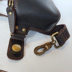 Genuine Leather Fanny Back Brown Unisex Dark Brown Adjustable Stitching