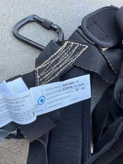 Yates 320 Lightweight Black Climbing Harness w/ Large D Locking Carabiner
