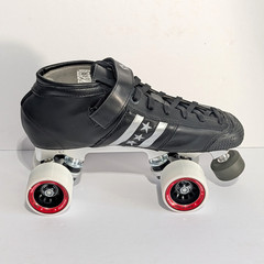 Bont Quadstar Roller Skates Derby Black Leather White Ballistic Wheels Size 8