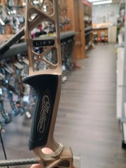 Mathews Lift 29.5 Beige Black Aluminum Compound Bow