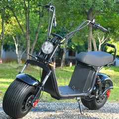 Harley electric scooter with a 3000W powerful motor reaches max speeds of 35MPH