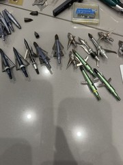 Broadhead Archery Arrowhead Blades LOT Adapters Tackle Box