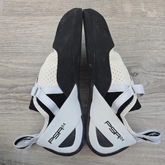 Excellent Evolv Defy LV Women’s Climbing Shoes, Gray/White. W43