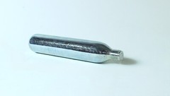 Leland 33 gram CO2 cartridge 1/2″ diameter with 20/in threads 85202Z