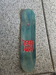 DEATHWISH ERIK ELLINGTON SKELETON SMOKER ROSES BLUE MULTICOLOR SIZE 8.3″ VINTAGE