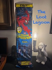 RARE HUF x Marvel Spider-Man limited 300 Red Glitter Foil 8.25 Skateboard Deck