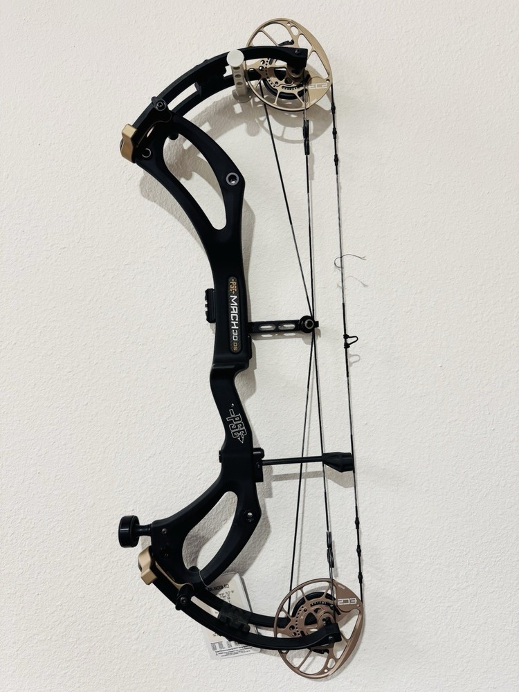 2025 New PSE Mach 30 Right Hand 70 Pound EC2 Black Bronze Carbon Hunting Bow