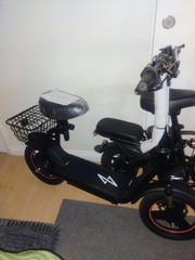 Phantomgogo Commuter R1 Pro Seated Electric Scooter w/ Basket, Black