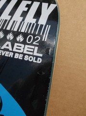 2002 BLACK LABEL MIKE VALLELY «BLACK & BLUE» SKATEBOARD DECK RARE SCREEN PRINTED
