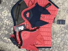 Lemieux Cranberry Saddle Pad And Ear Bonnets Size XS-Pad S-bonnets Brand New