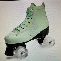 Exgingle Women’s – Light Green w/White Wheels Roller Skates size 42/10