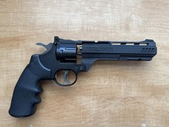 Crosman Vigilante .177 Caliber Bundle With Holster, Pellets, CO2 cartridges