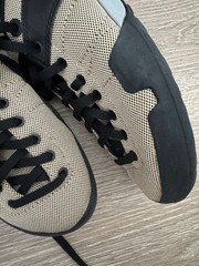 Five Ten Climbing Shoes Beige/Black Lace-Up, US 8, Medium (D/M)