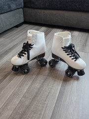 Lucky Brand Oliver Quad Roller Skates Women’s Size 6 EU 37 White