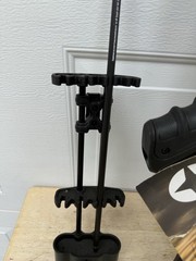 CenterPoint AXCD190FCK Dagger 390 Compound Crossbow Body Only W/ Accessories
