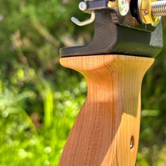 Rune Onyx, premium wood grip for recurve bow, barebow, olympic