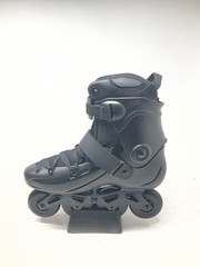 FR FRX 80 Skates Black 13.0 (47)