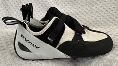 Evolv Defy Medium Volume Climbing Shoes Size 45 Mens 11.5 Black White PSR 04
