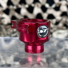 NEW Shocktech Ion Low Rise Clamping Feed Neck – Red
