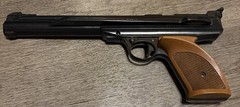 Daisy Powerline 717 Pellet Pistol In Great Working Condition