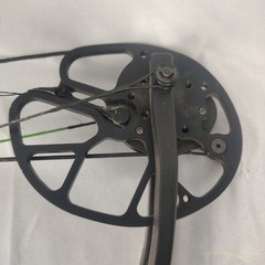 bear cruzer g2 compound bow Moonshine Toxic Allen Company Pulse Compact Caliper