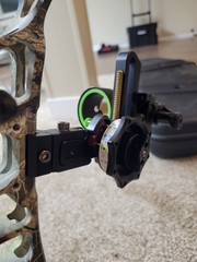 80# Hoyt Alpha X 30 fully loaded realtree riser wilderness limbs