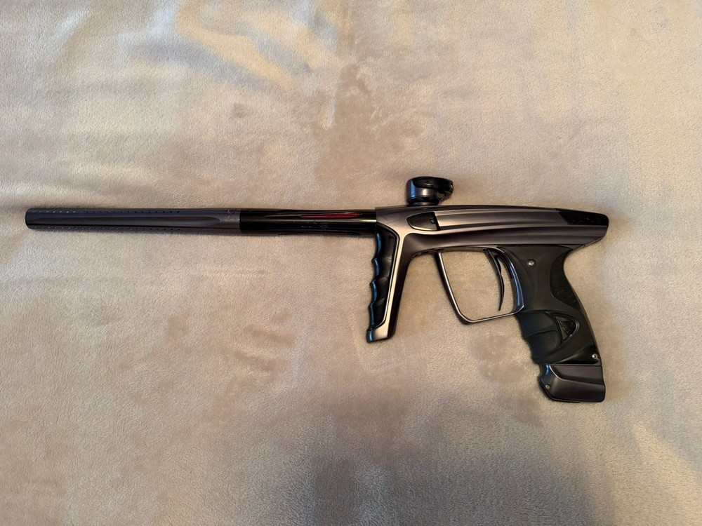 DLX Luxe X Paintball Marker – Black/Grey