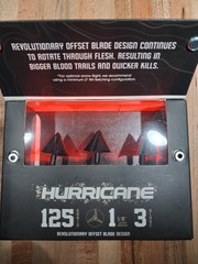 Ozcut Broadheads Hurricane 125 Grain 3-Blade Broadhead 1 1/8″ Cut Black