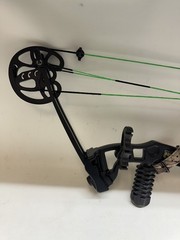 BARNETT VORTEX 19-45LB 22″-27″ DRAW 325FPS YOUTH COMPOUND BOW