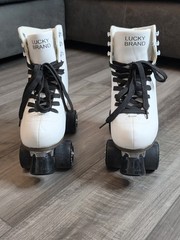 Lucky Brand Oliver Quad Roller Skates Women’s Size 6 EU 37 White