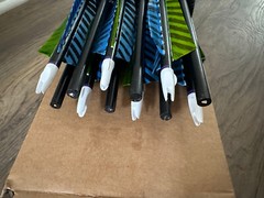 (12) Rose City PO Cedar NIGHTFALL 5S 11/32″ PAINTED & MATCHED 55-60# Arrows [v5]