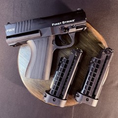 First Strike Compact FSC Paintball Pistol – Black