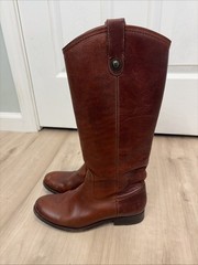 These Frye Melissa Button Riding Boots in Cognac Brown US 7.5B 4001 K 11